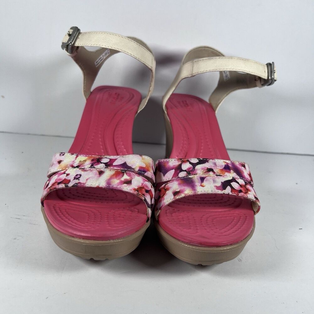 Crocs Leigh II Ankle Strap Wedge Sandals Shoes Floral Women's Size 8 - Picture 2 of 8